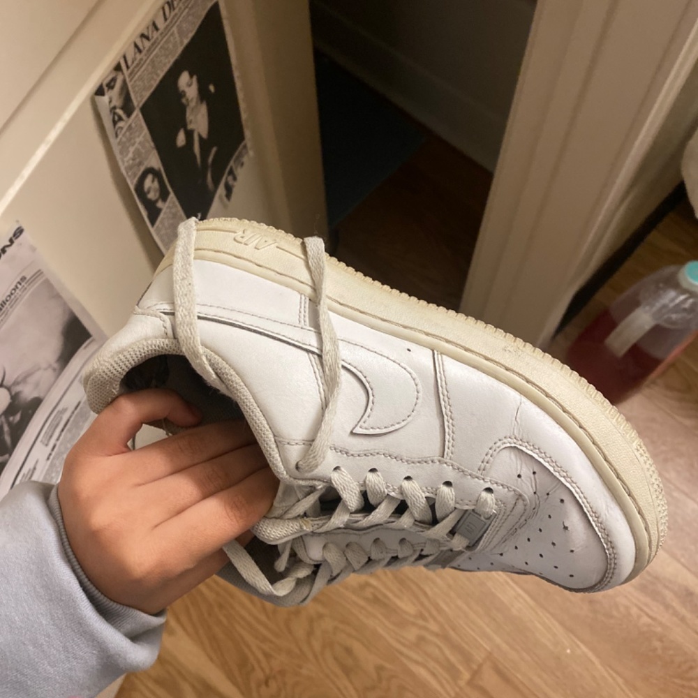 Air Force 1’s - Picture 3 of 7